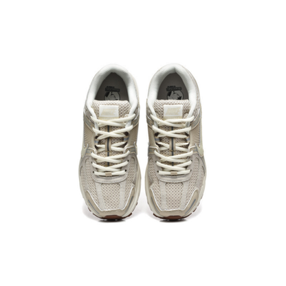 Nike Air Zoom Vomero 5