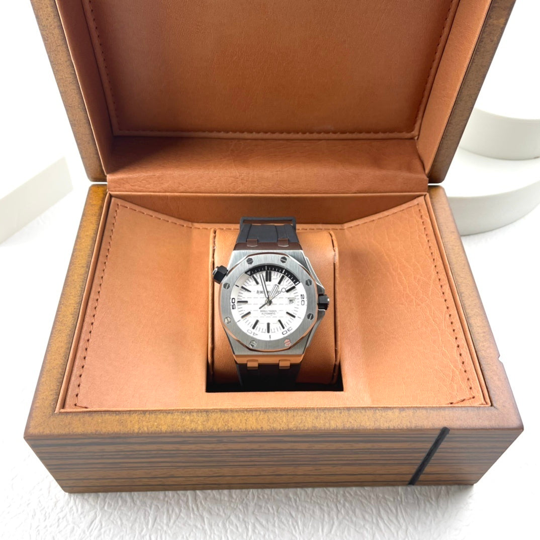 Royal Oak Medium