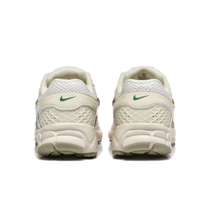 Nike Air Zoom Vomero 5