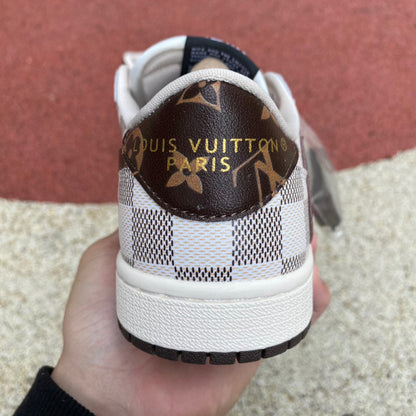 Jordan 1 Low