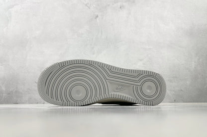 Louis Vuitton x Nike Air Force 1