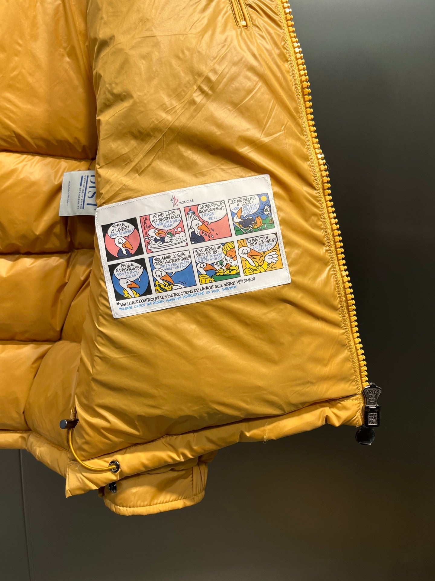 Casaco Moncler
