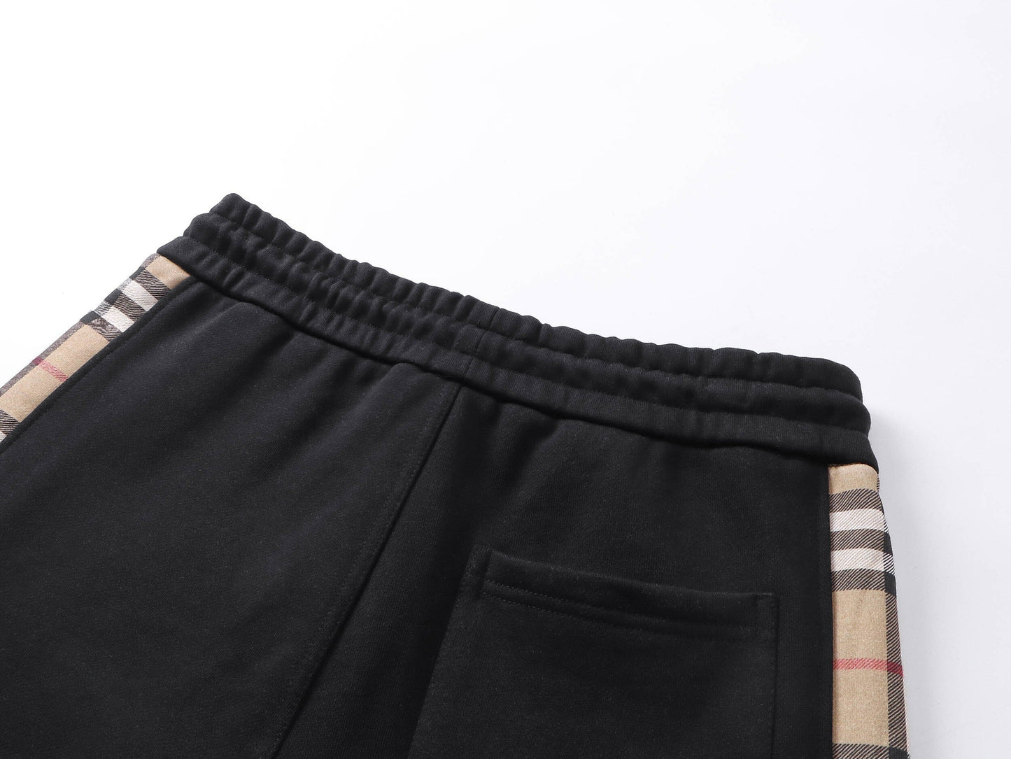 Short Burberry