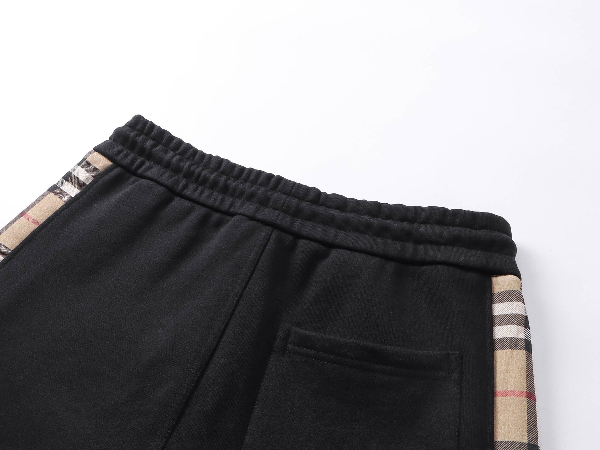 Short Burberry