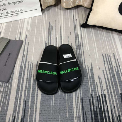Chinelo Balenciaga