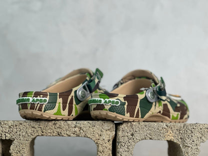 Crocs x BAPE Classic Clog Verde