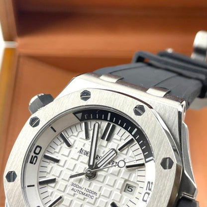 Royal Oak Medium