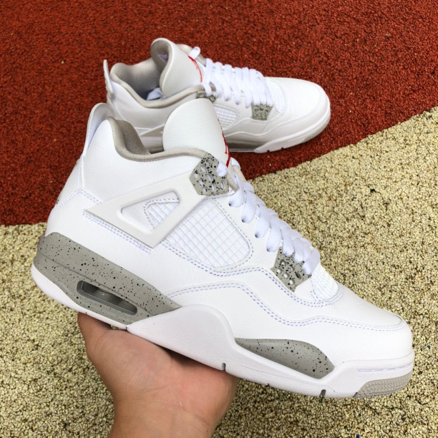 Air Jordan 4