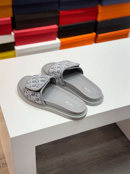Chinelo Dior Slippers