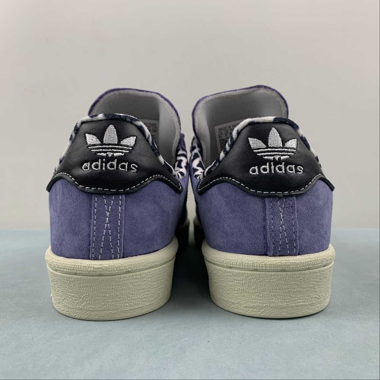 Adidas Campus 00s