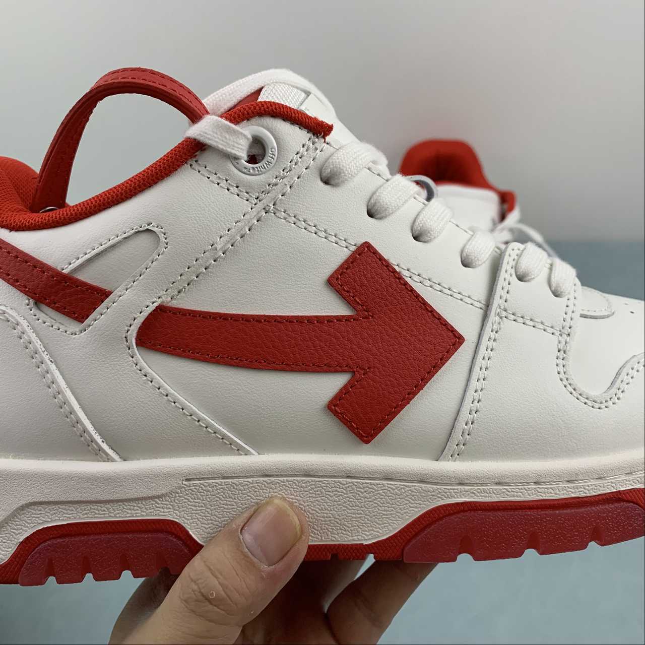 OFF-WHITE Out Of Office "000" Low