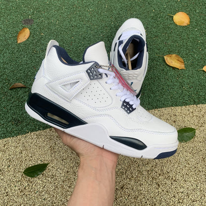 Air Jordan 4