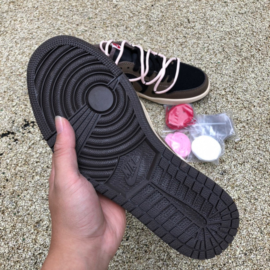 Jordan 1 Low