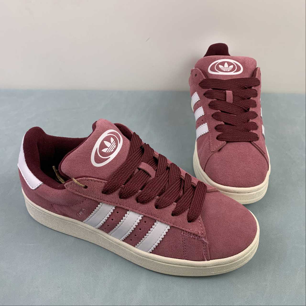 Adidas Campus 00s
