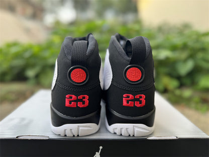 Air Jordan 9
