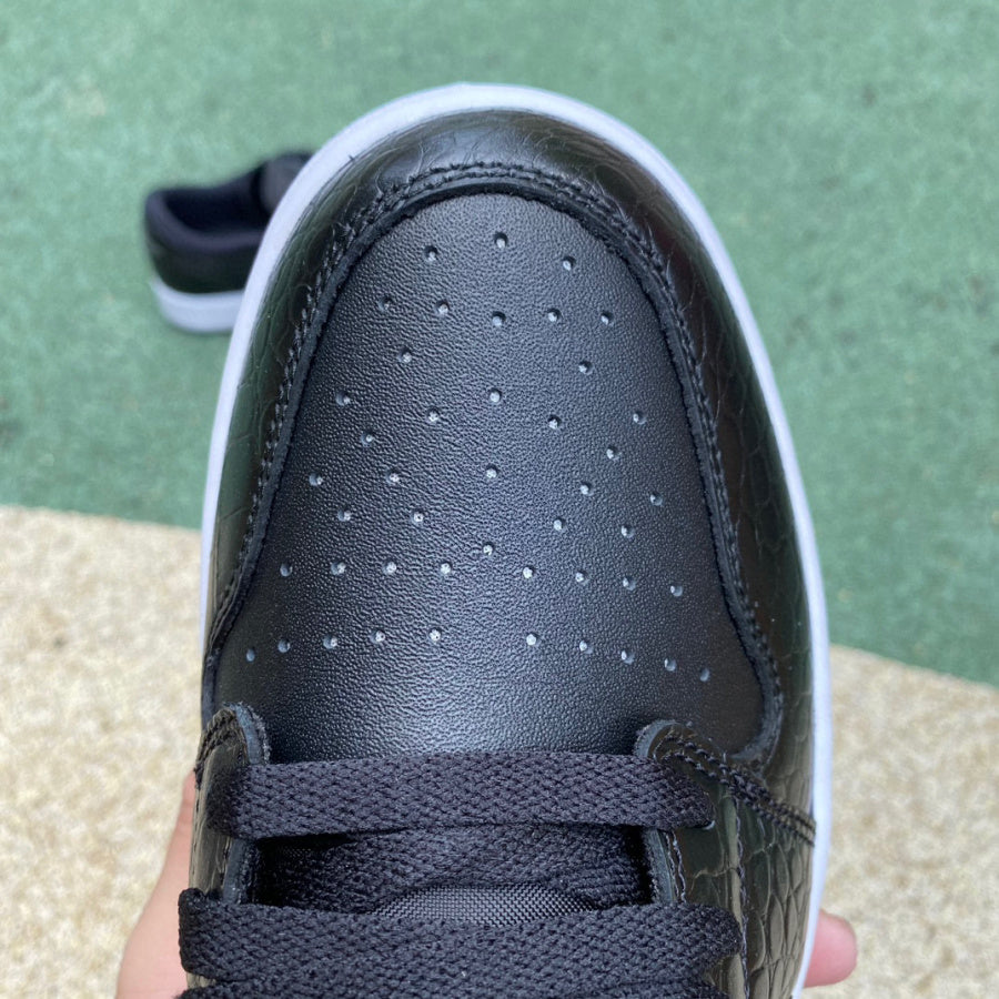 Jordan 1 Low