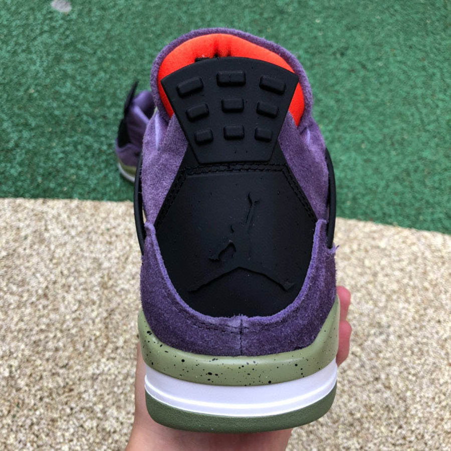 Air Jordan 4