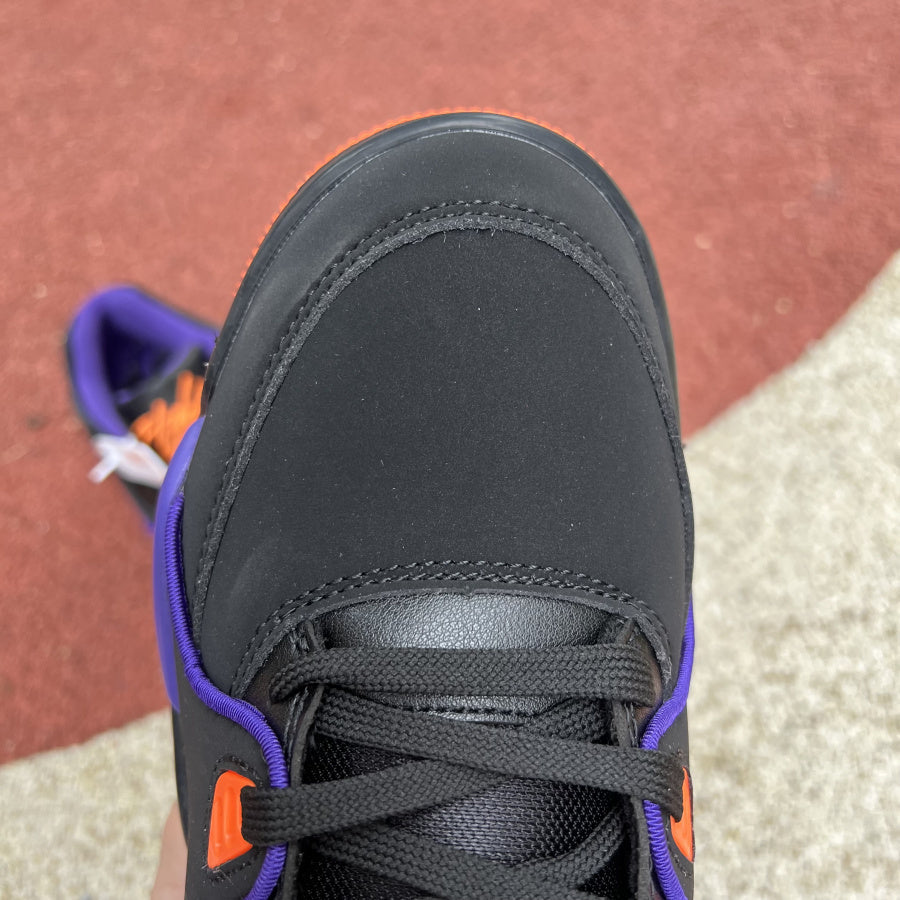 Air Jordan 4