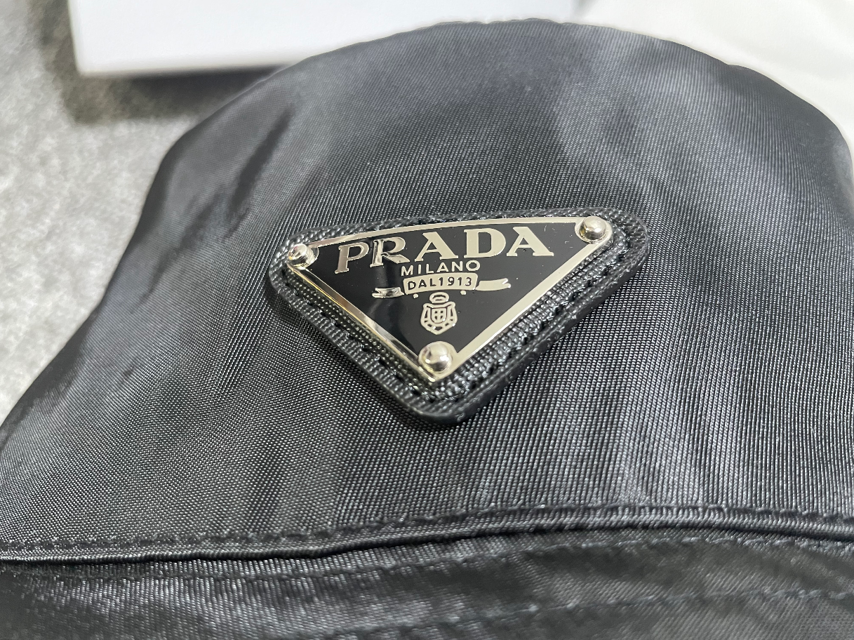 Chapéu Prada