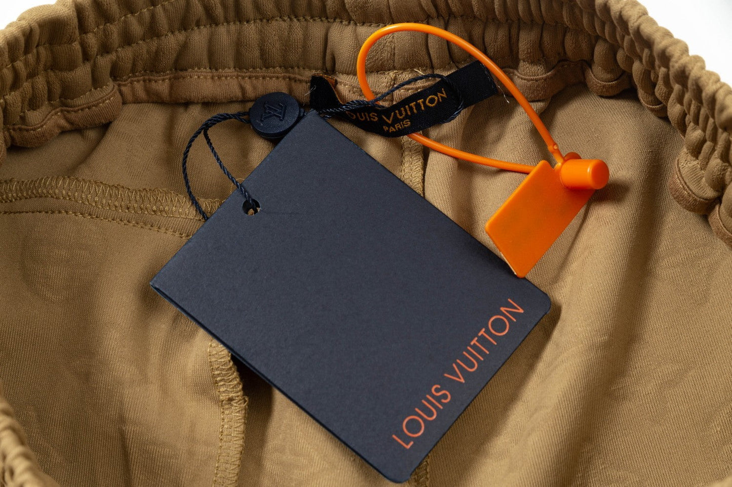 Corto Louis Vuitton