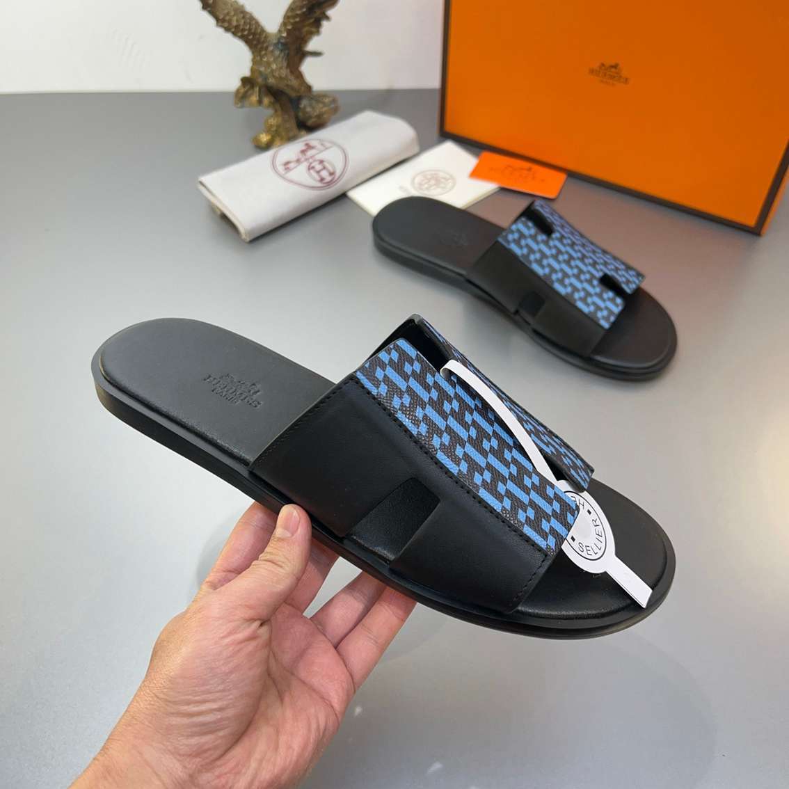 Chinelo Hermes