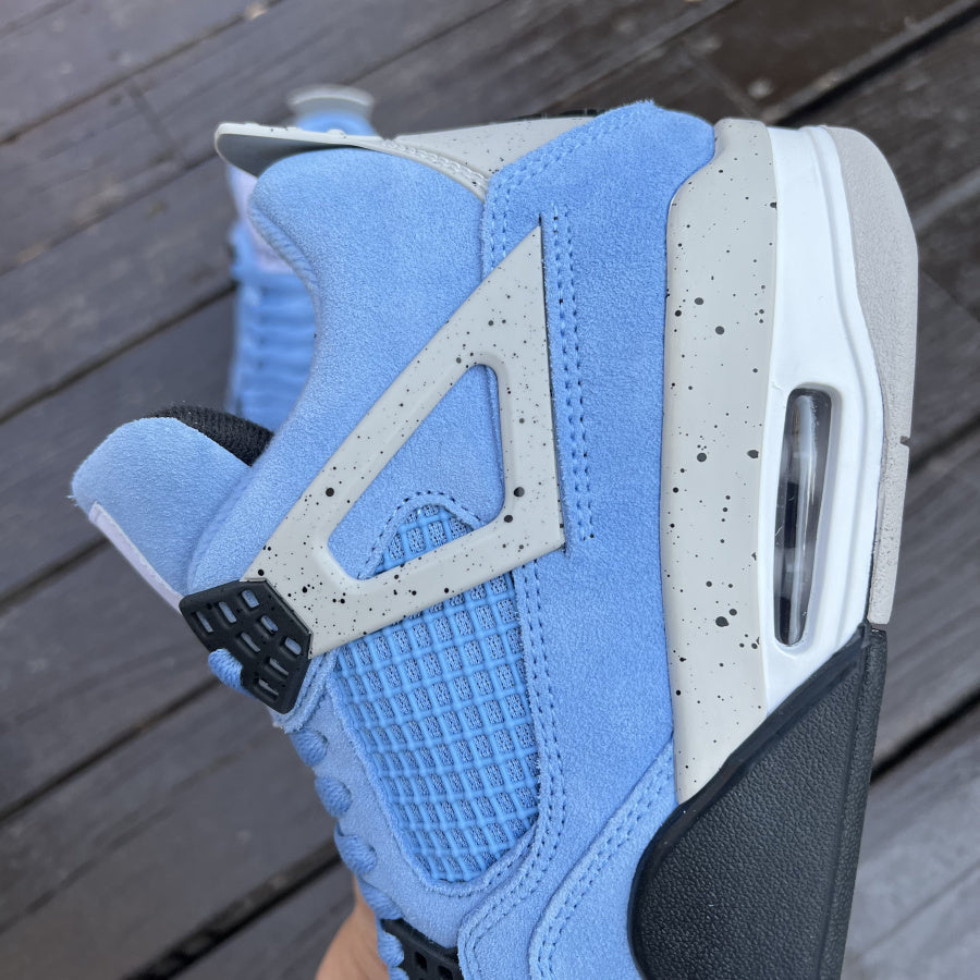 Air Jordan 4