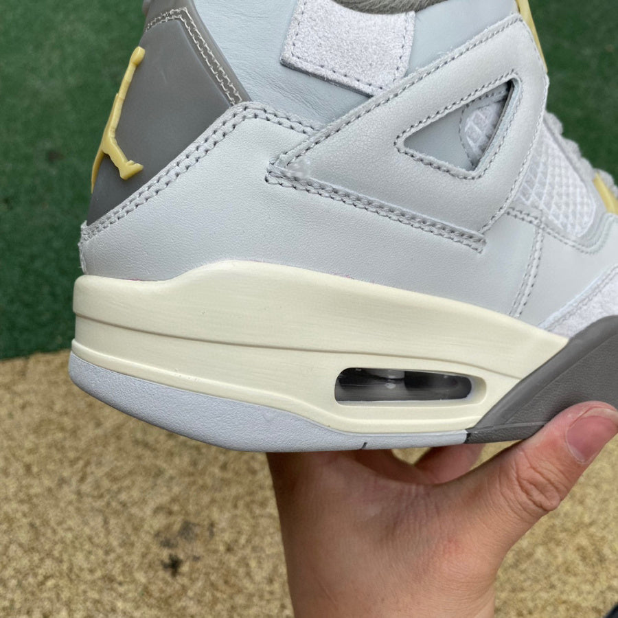 Air Jordan 4