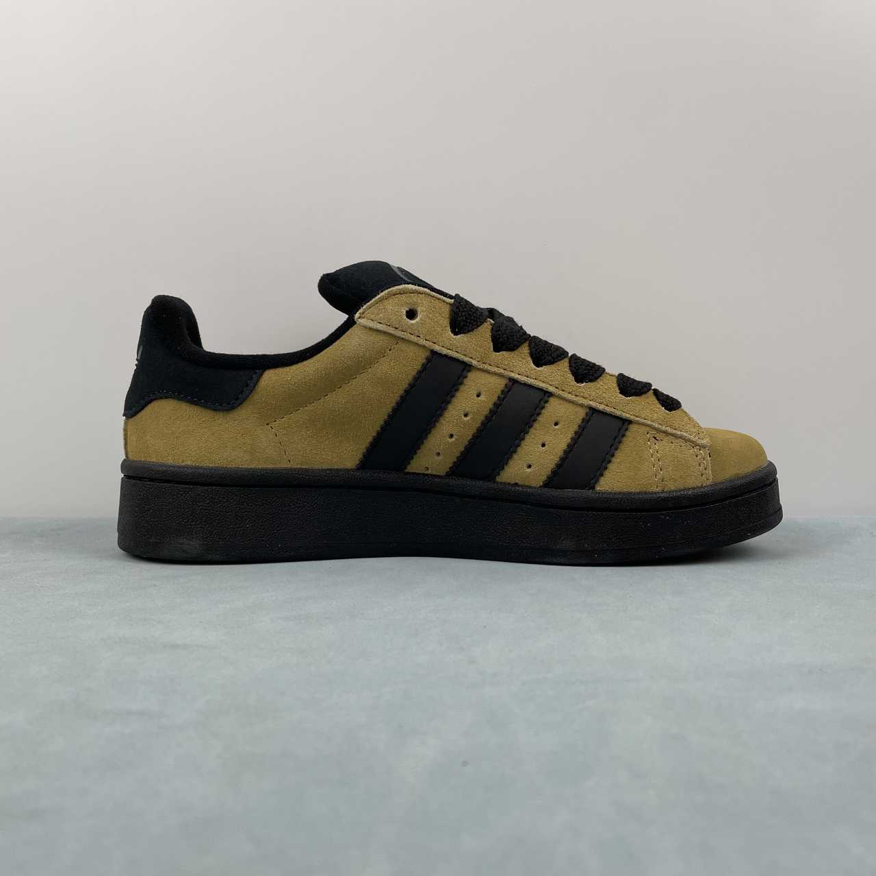 Adidas Campus 00s