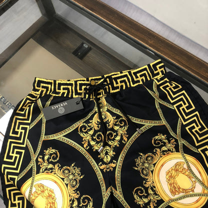 Cortos Versace