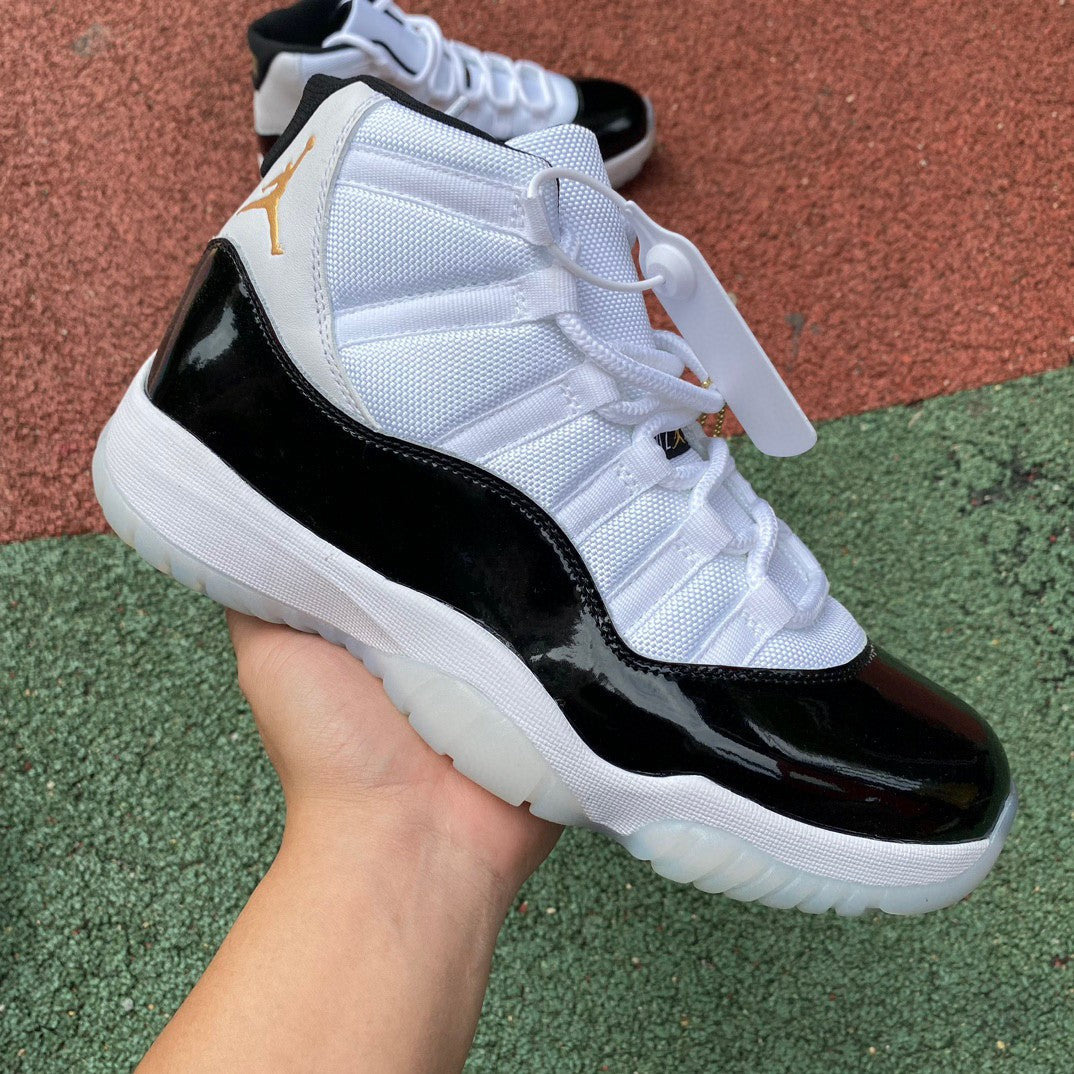 Air Jordan 11
