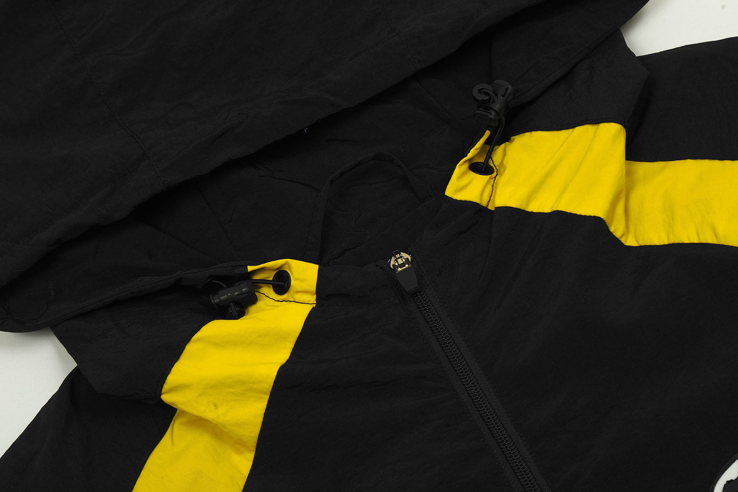 Corteiz Spring Jacket black-yellow