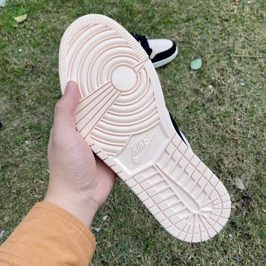 Jordan 1 Low