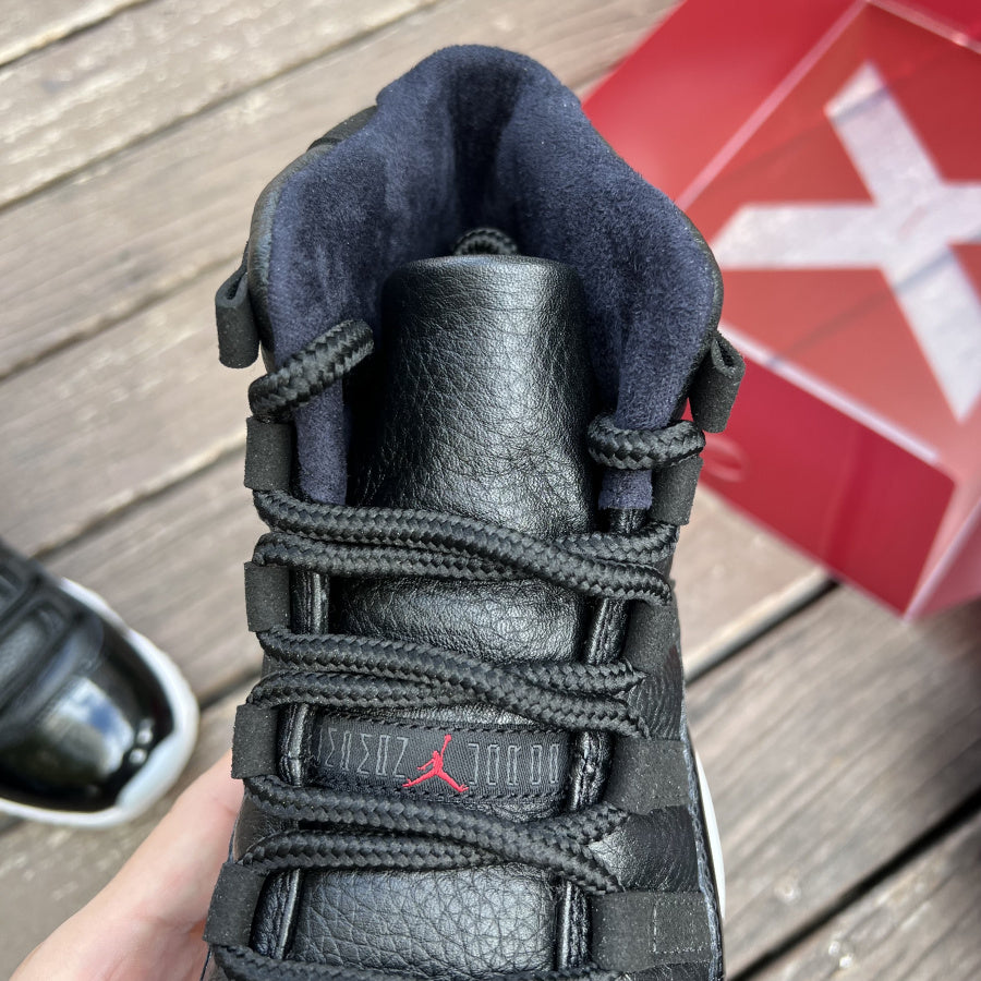 Air Jordan 11