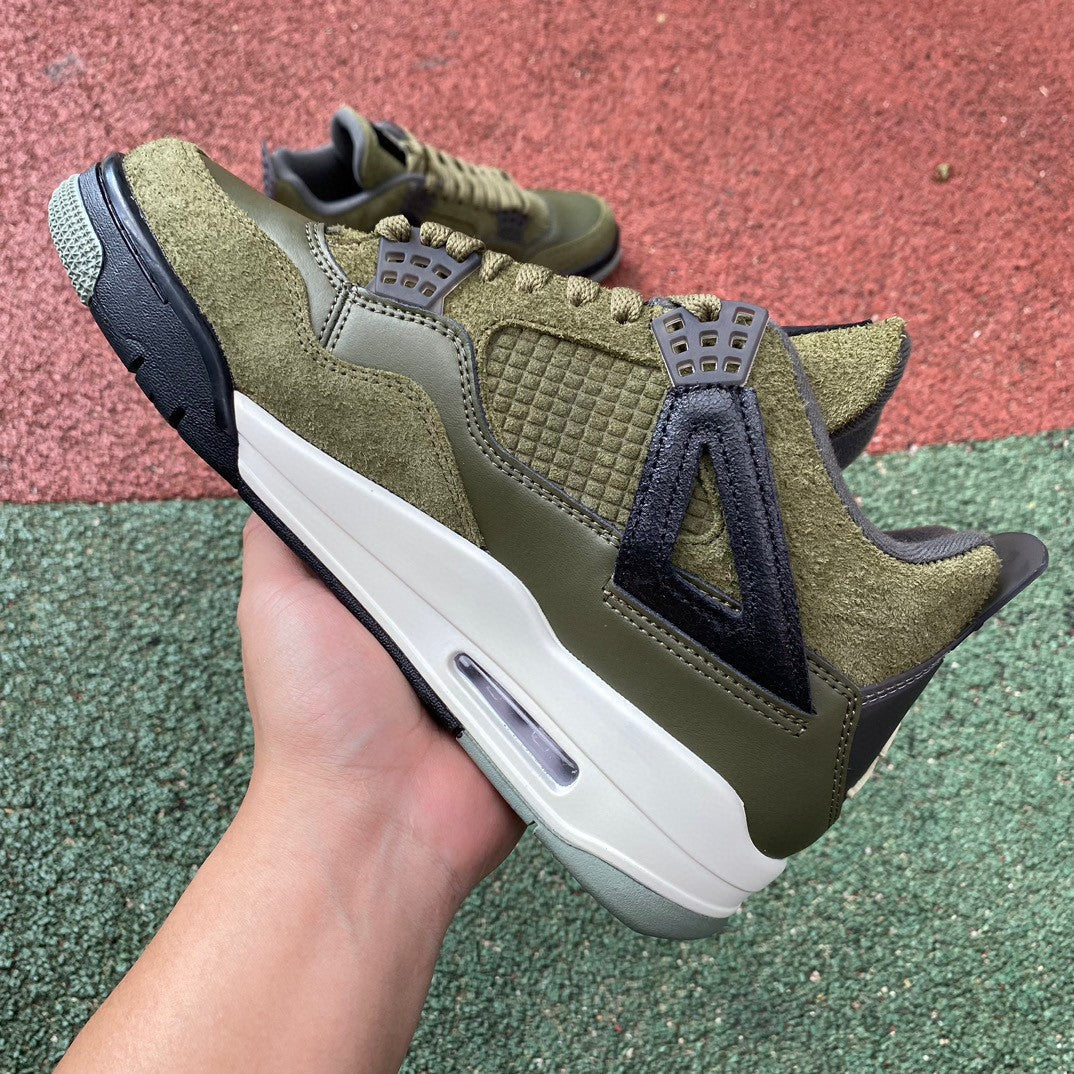 Air Jordan 4