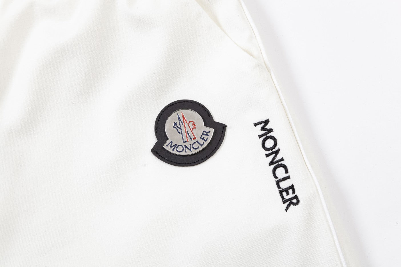 Short Moncler