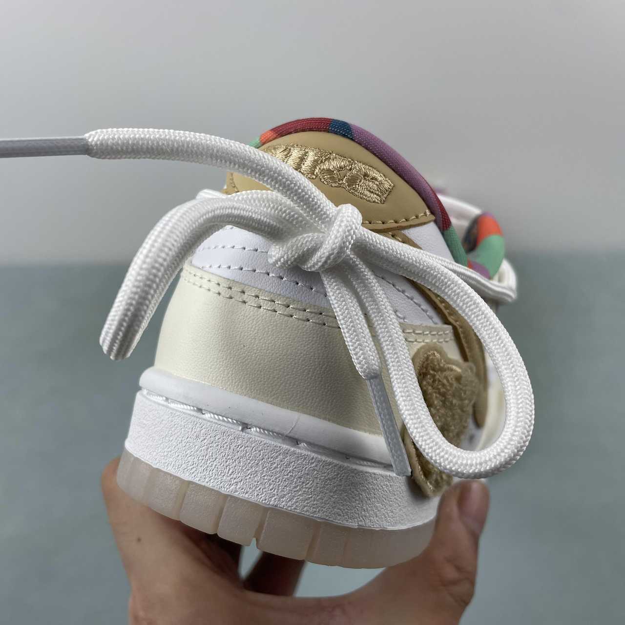 Nike Dunk Low