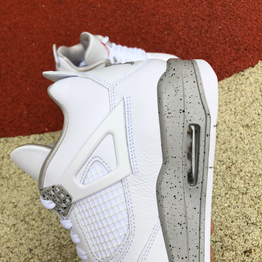 Air Jordan 4