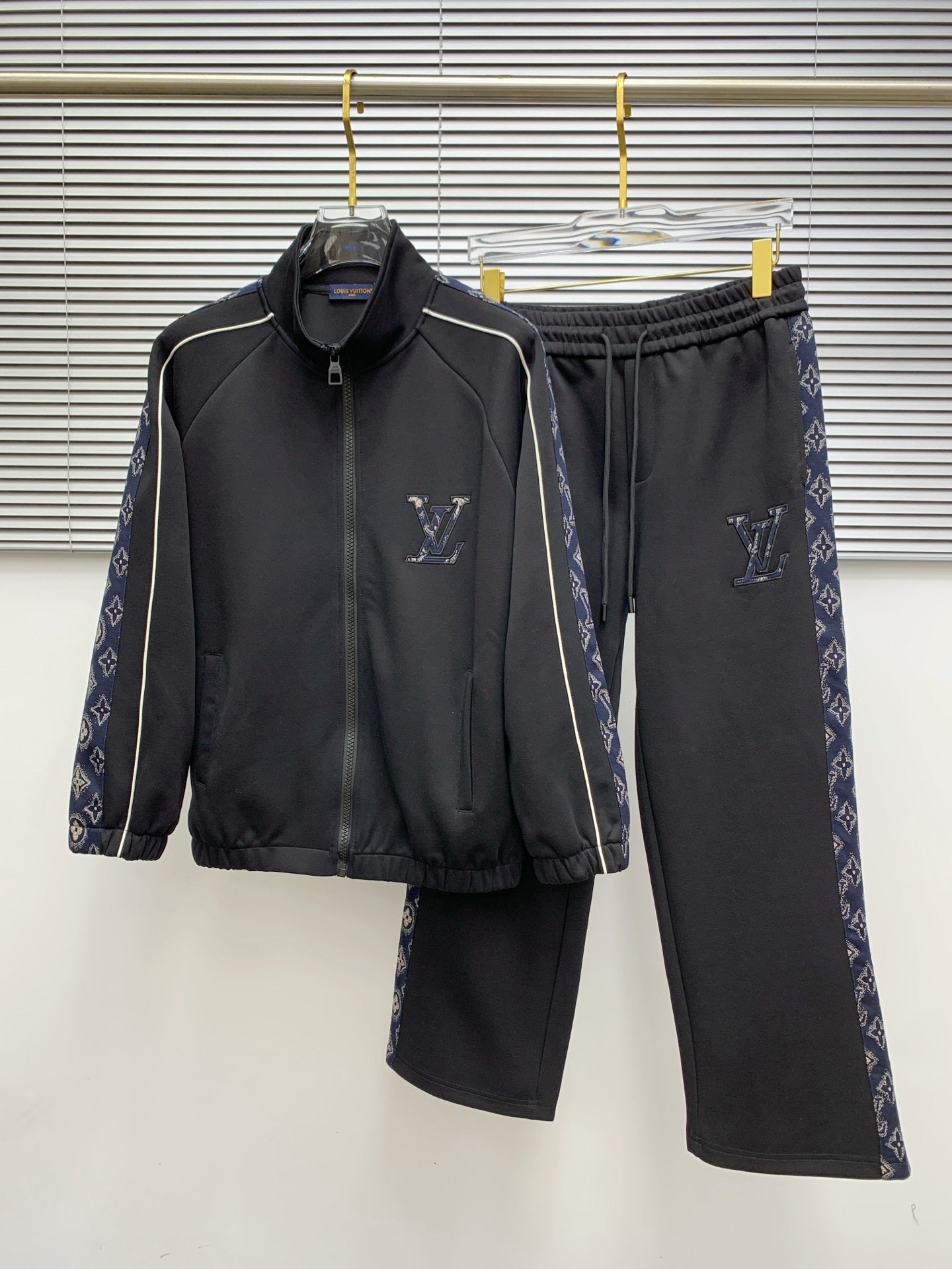 Louis Vuitton Sets