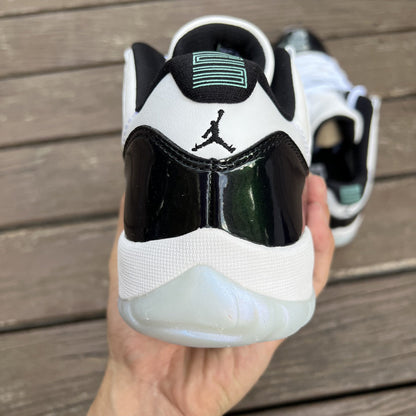 Air Jordan 11
