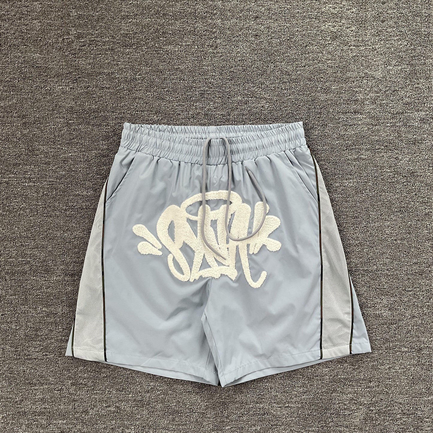 Syna World Short