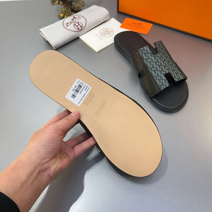 Chinelo Hermes