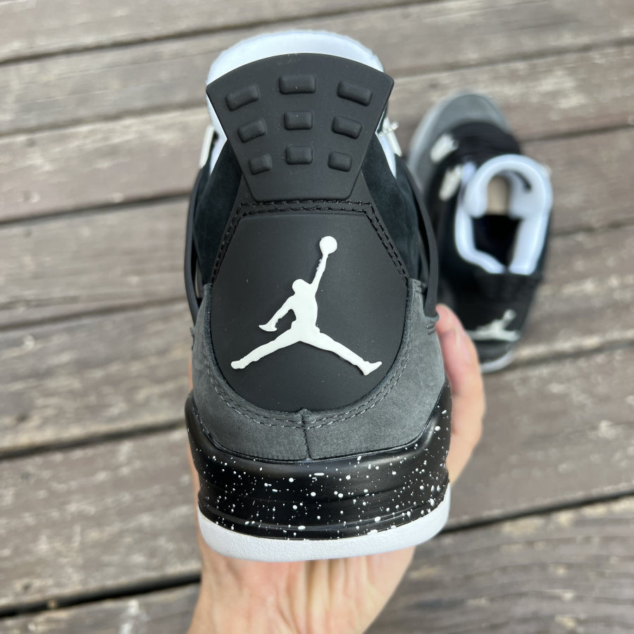 Air Jordan 4