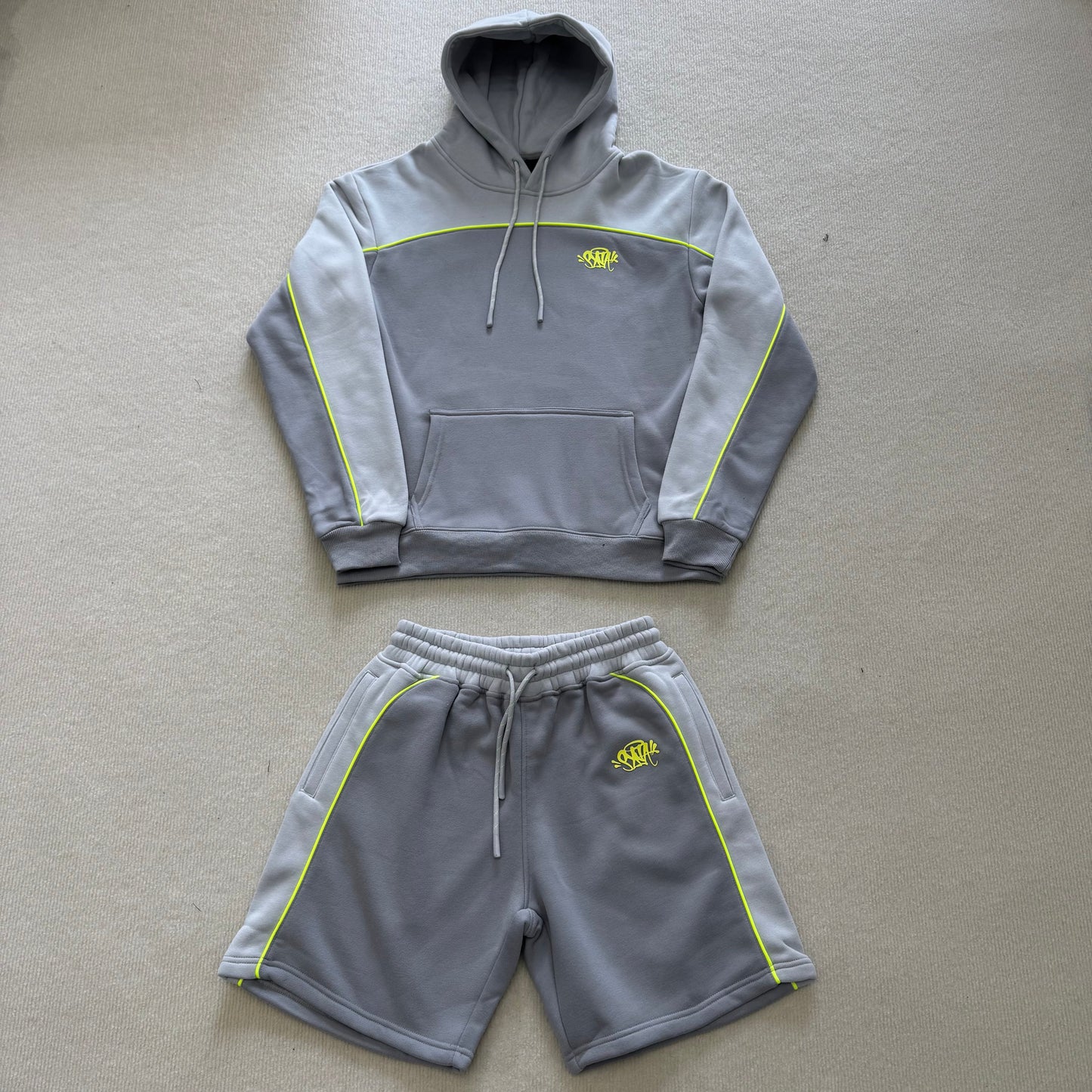 Conjunto Syna World