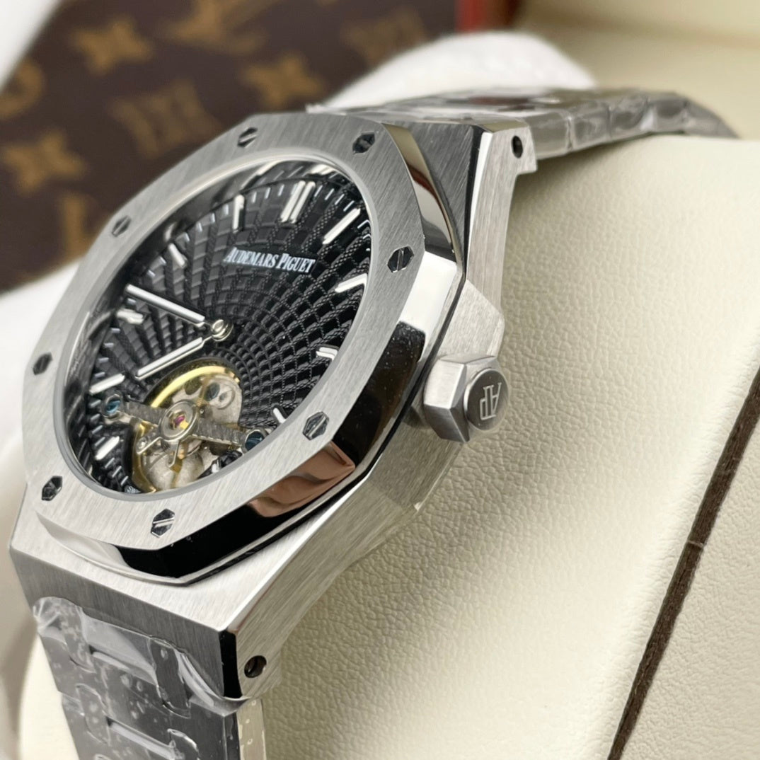 Royal Oak Medium