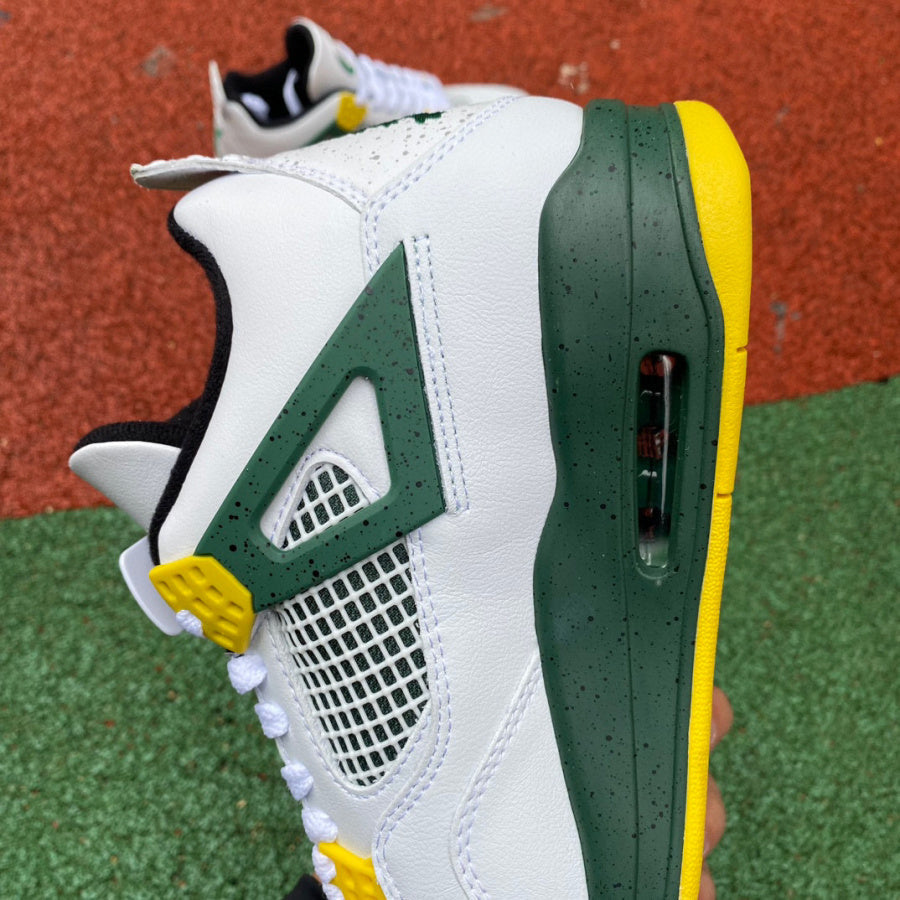 Air Jordan 4