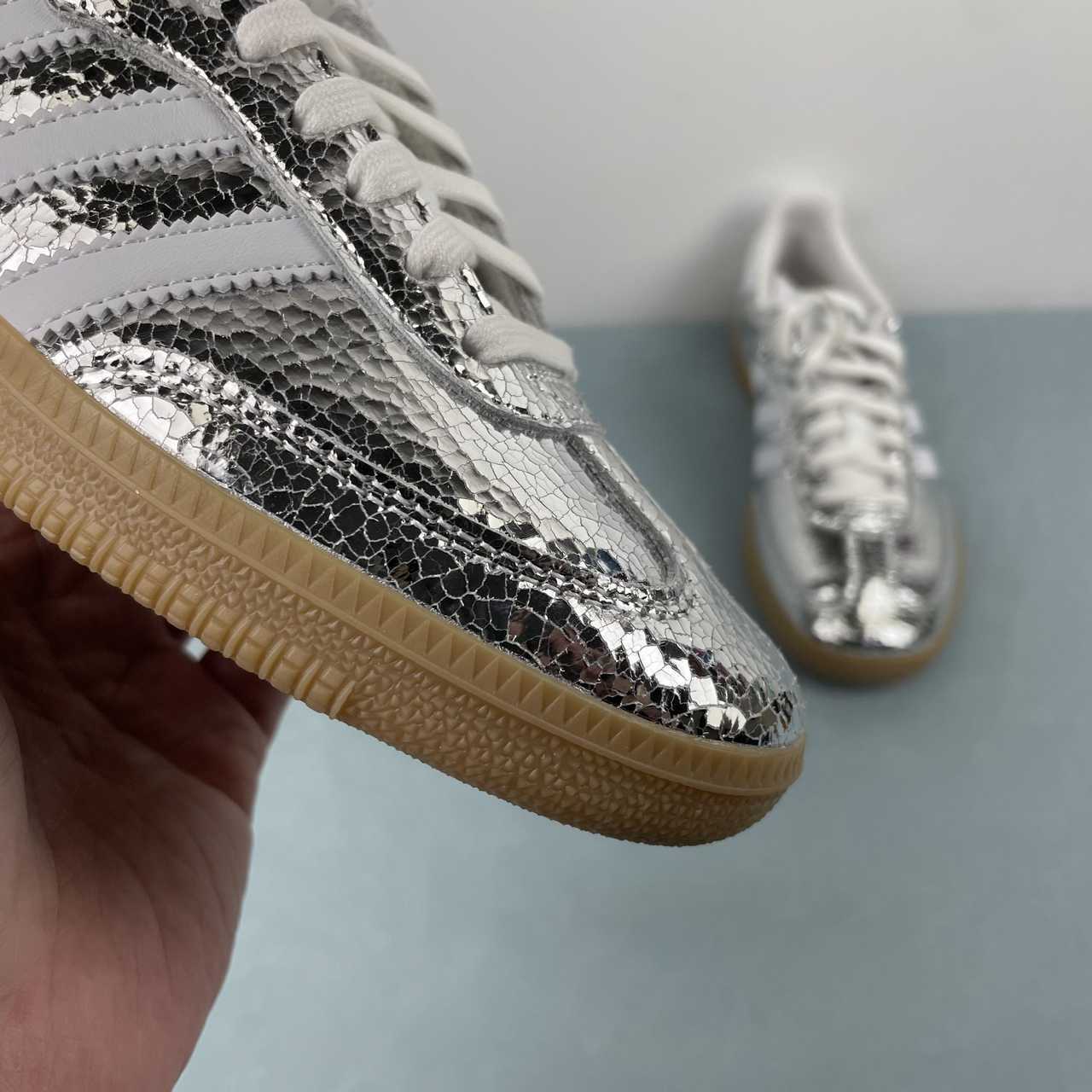 Adidas Samba