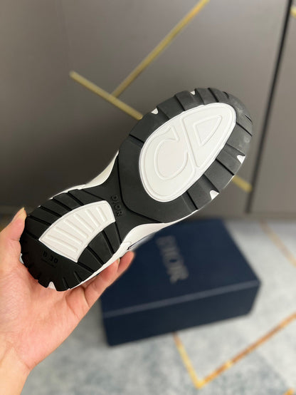 Dior B30