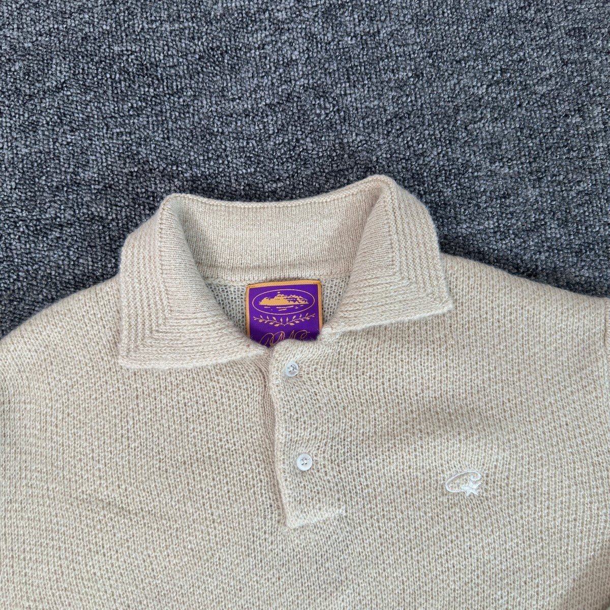 Corteiz Mohair Fuzzy Collar Sweater Cream