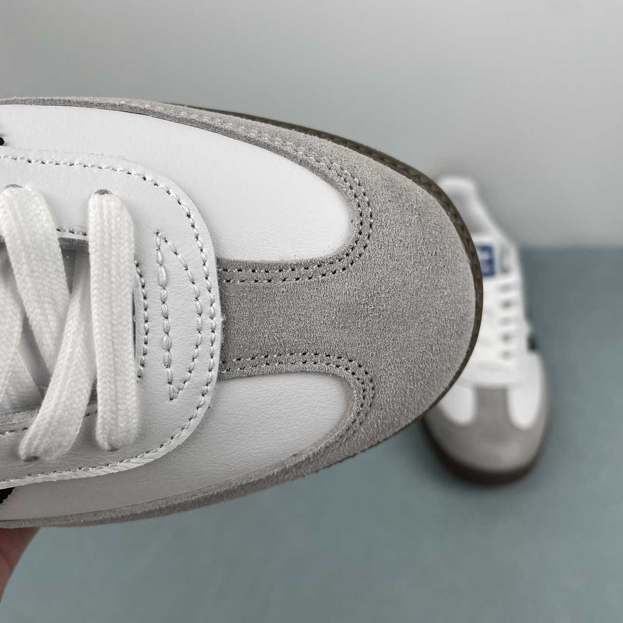 Adidas Samba