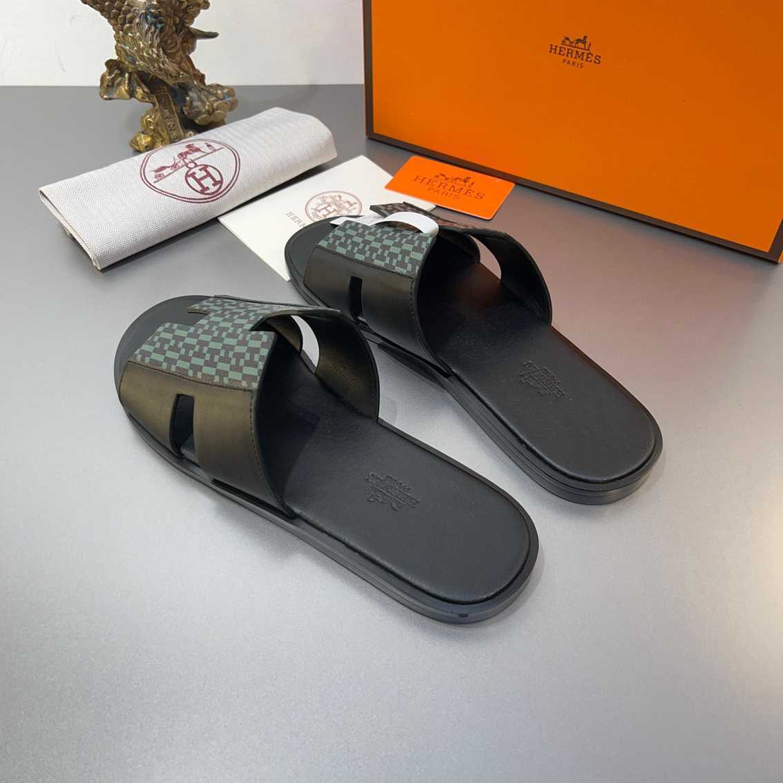 Chinelo Hermes